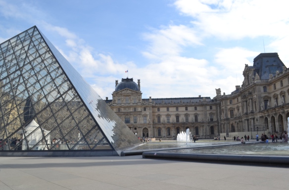 Louvre Museum, Paris, France, paris fashion week